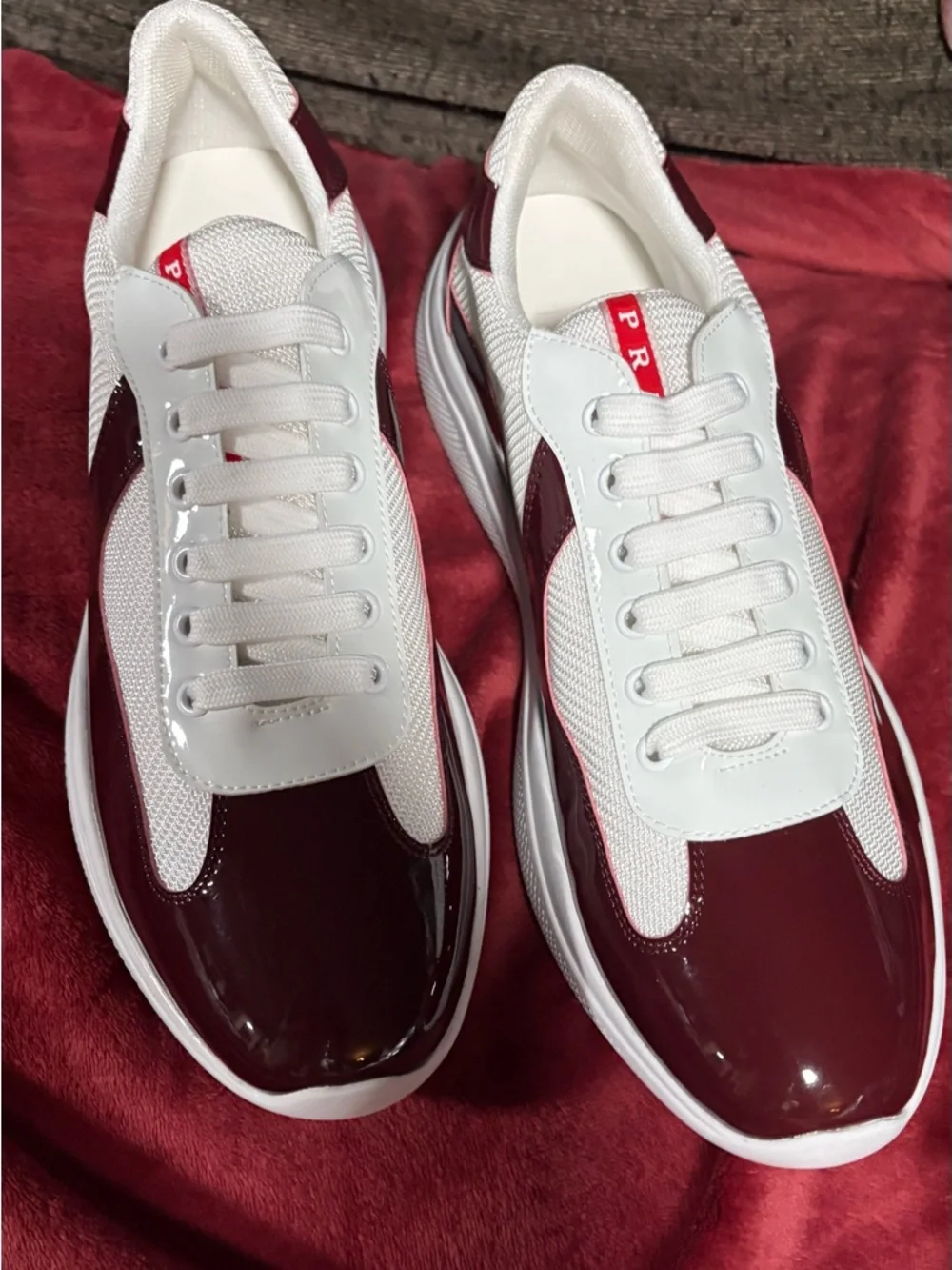 Prada White and Burgundy Low-Top Men's Sneakers - Picture 4 of 6